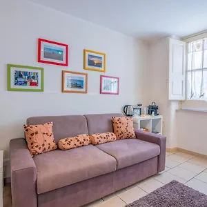 https://cozys-house-nel-cuore-della-citta.taorminaitalyhotels.com